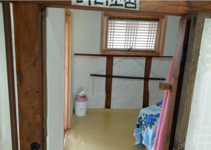 Goseong Choi Pilgan'S Old House Hotel ห้อง รูปภาพ