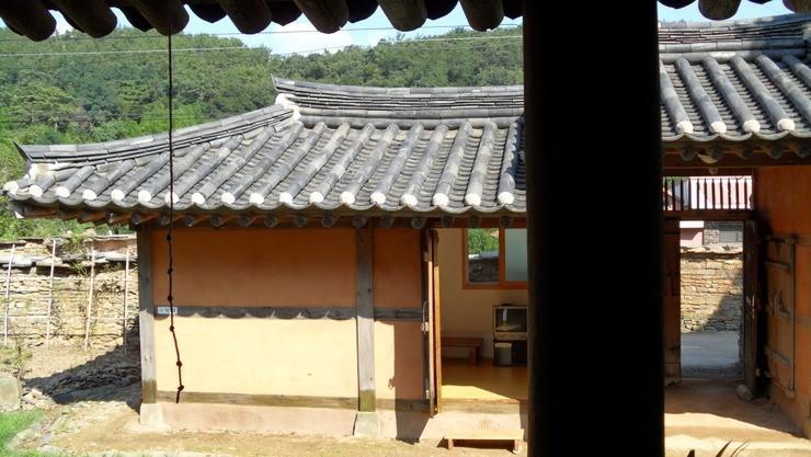 Goseong Choi Pilgan'S Old House Hotel ภายนอก รูปภาพ