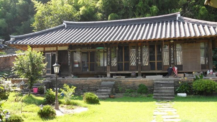 Goseong Choi Pilgan'S Old House Hotel ภายนอก รูปภาพ