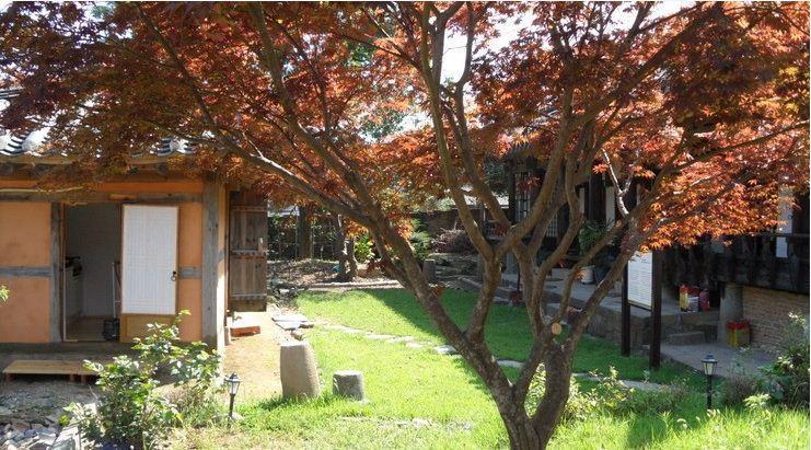 Goseong Choi Pilgan'S Old House Hotel ภายนอก รูปภาพ